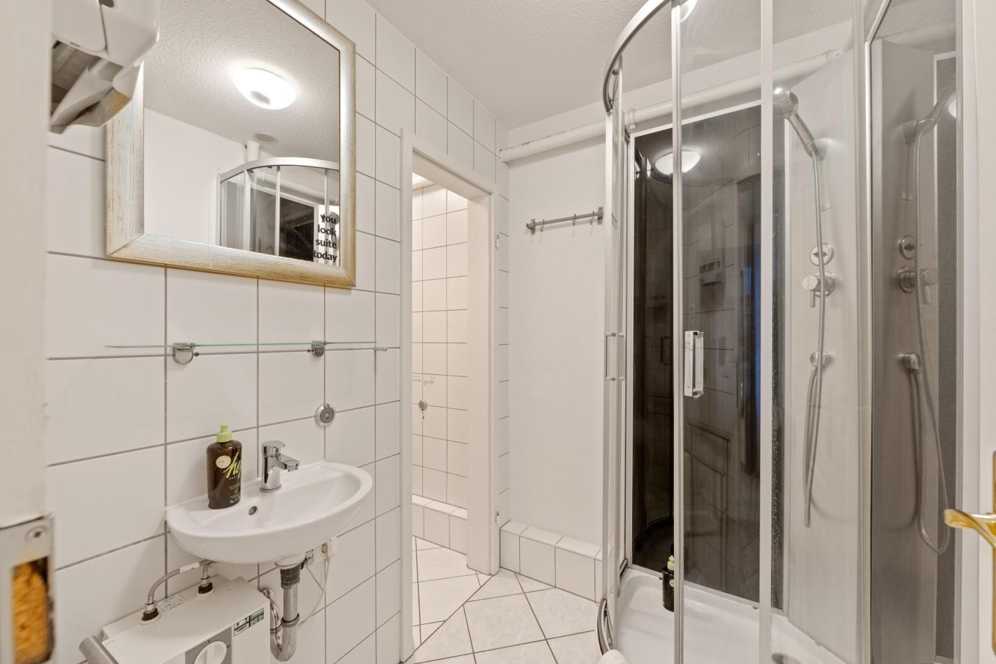 Big Family Treptower Park Apartamento Berlim